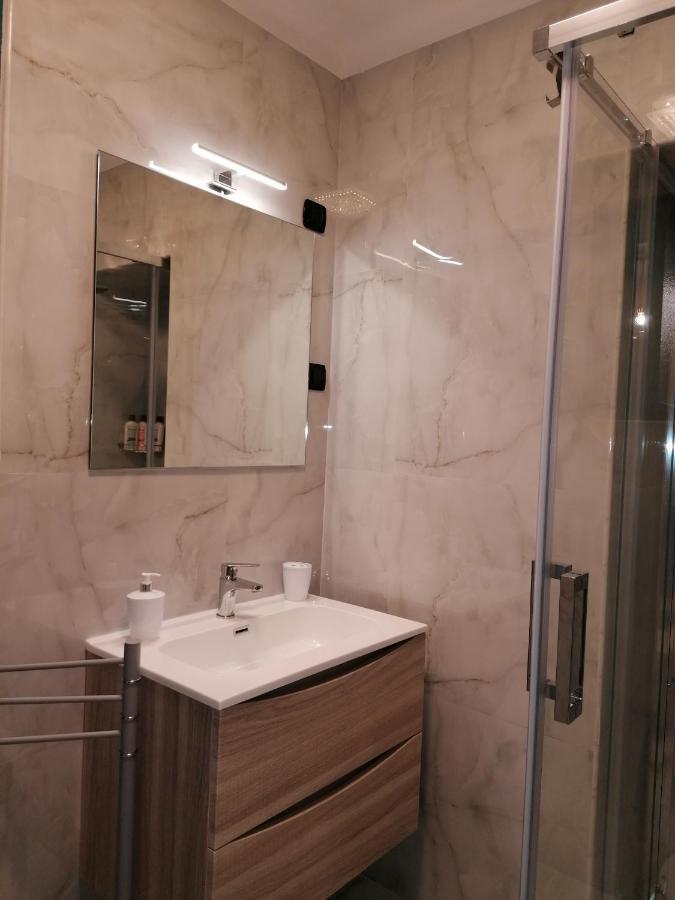 Casacasetta Suite Appartamento Indipendente ตารันโต ภายนอก รูปภาพ