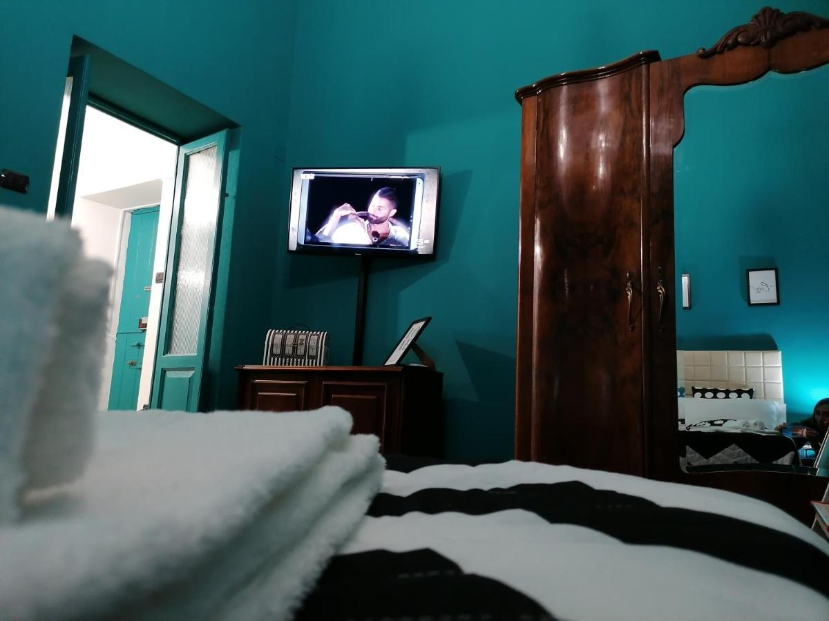 Casacasetta Suite Appartamento Indipendente ตารันโต ภายนอก รูปภาพ